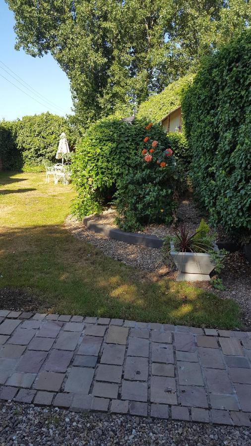 The White Dove Bed And Breakfast With Glamping Newark Showground Exterior foto