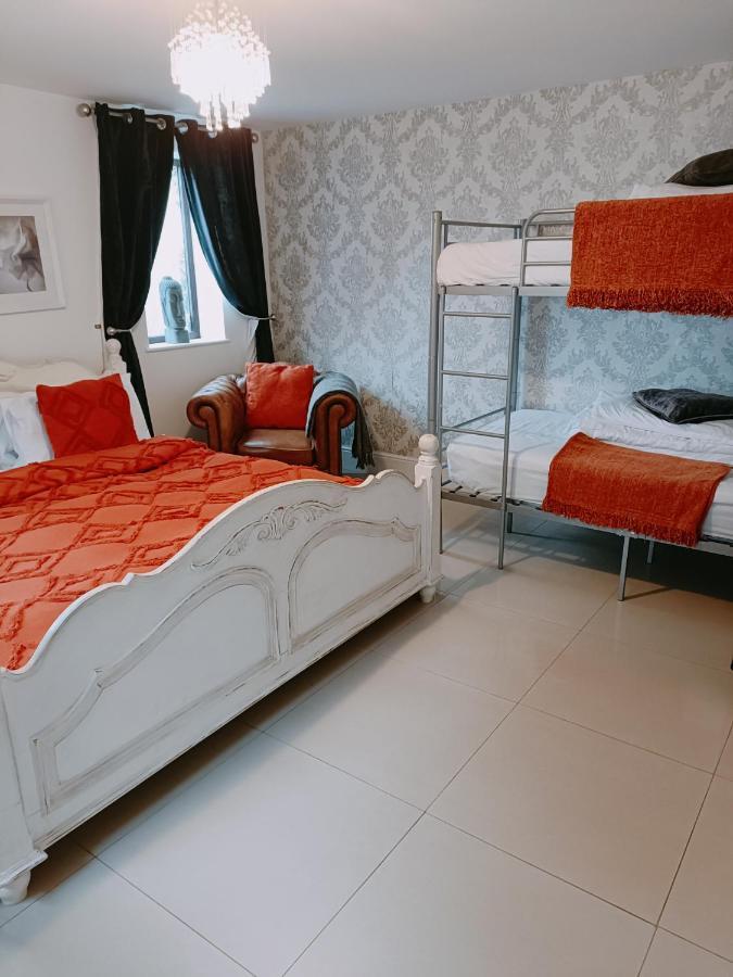 The White Dove Bed And Breakfast With Glamping Newark Showground Exterior foto